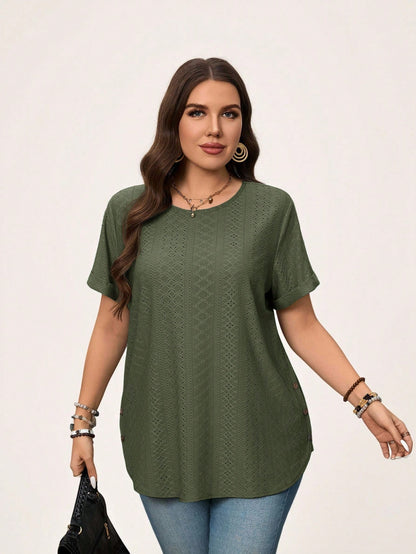 LUNE Plus Size Solid Color Round Neck Short Sleeve Casual T-Shirt
