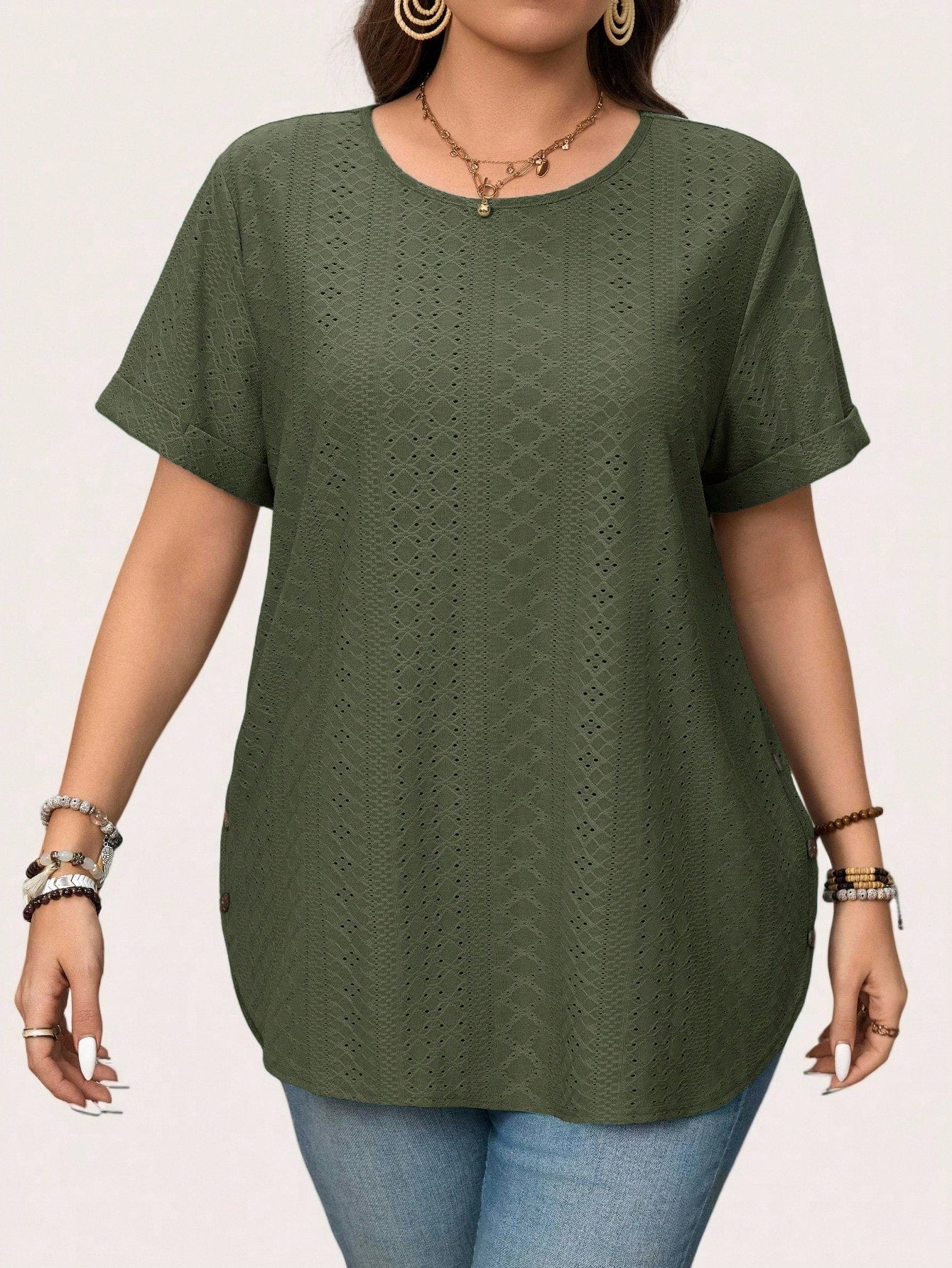 LUNE Plus Size Solid Color Round Neck Short Sleeve Casual T-Shirt