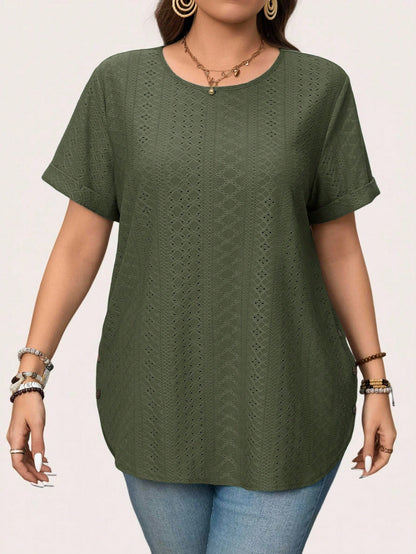 LUNE Plus Size Solid Color Round Neck Short Sleeve Casual T-Shirt