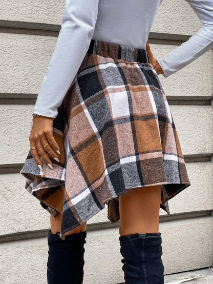 LUNE Women's Asymmetrical Hem Plaid Skirt