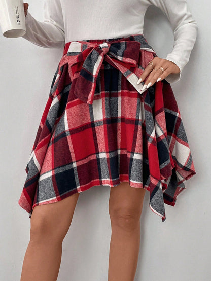 LUNE Women's Asymmetrical Hem Plaid Skirt