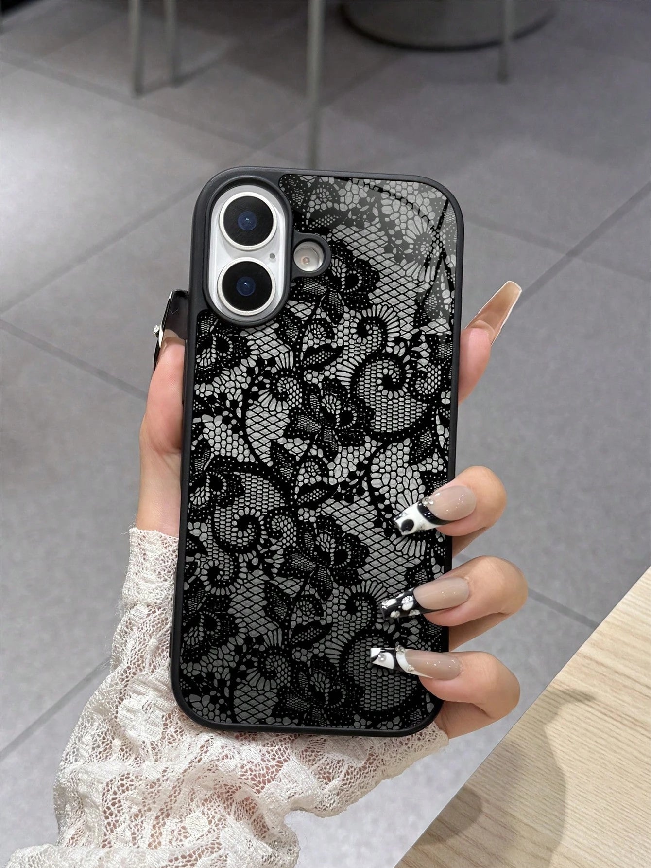 Luxury Black Lace Fashion Shockproof Phone Case Black Lace Pattern Fashion Phone Cases With Its Exquisite Lace Pattern Every Detail Comes Alive As If The Texture Of Real Lace Has Been Perfectly Replic