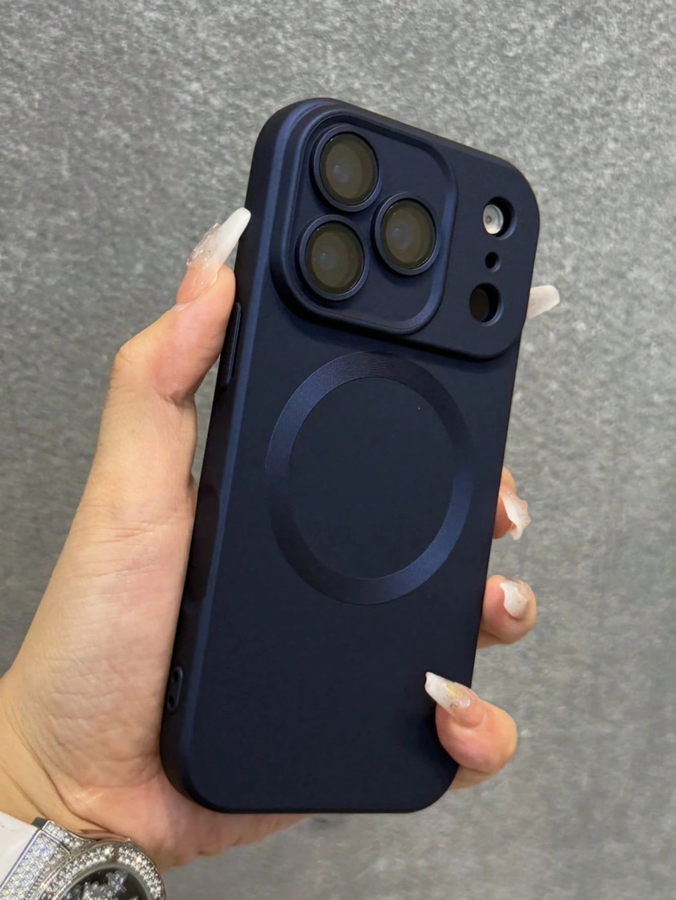 Luxury Magnetic Shockproof Solid Color Matte Phone Premium Case With Camera Lens Protection Compatible With IPhone 17 Pro Max 17 Pro 17 Air 17 16 15 14 Plus 13 12 11 Pro Max Fashionable Glass Lens Sup