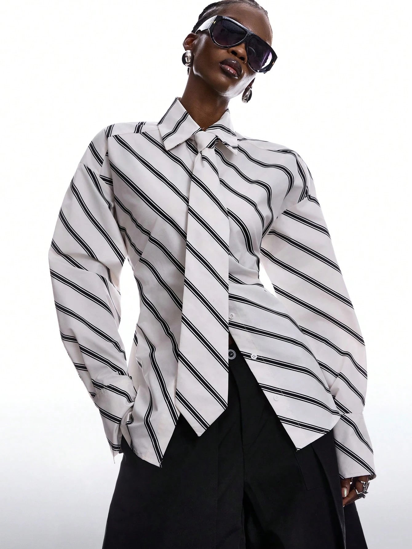 LYSMO Women's Black And White Striped Long Sleeve Shirt,Chic Autumn Office Back-To-School Minimalist Ultra-Wide Paded Shoulder Tie-Collar Waist-Tie Blouse