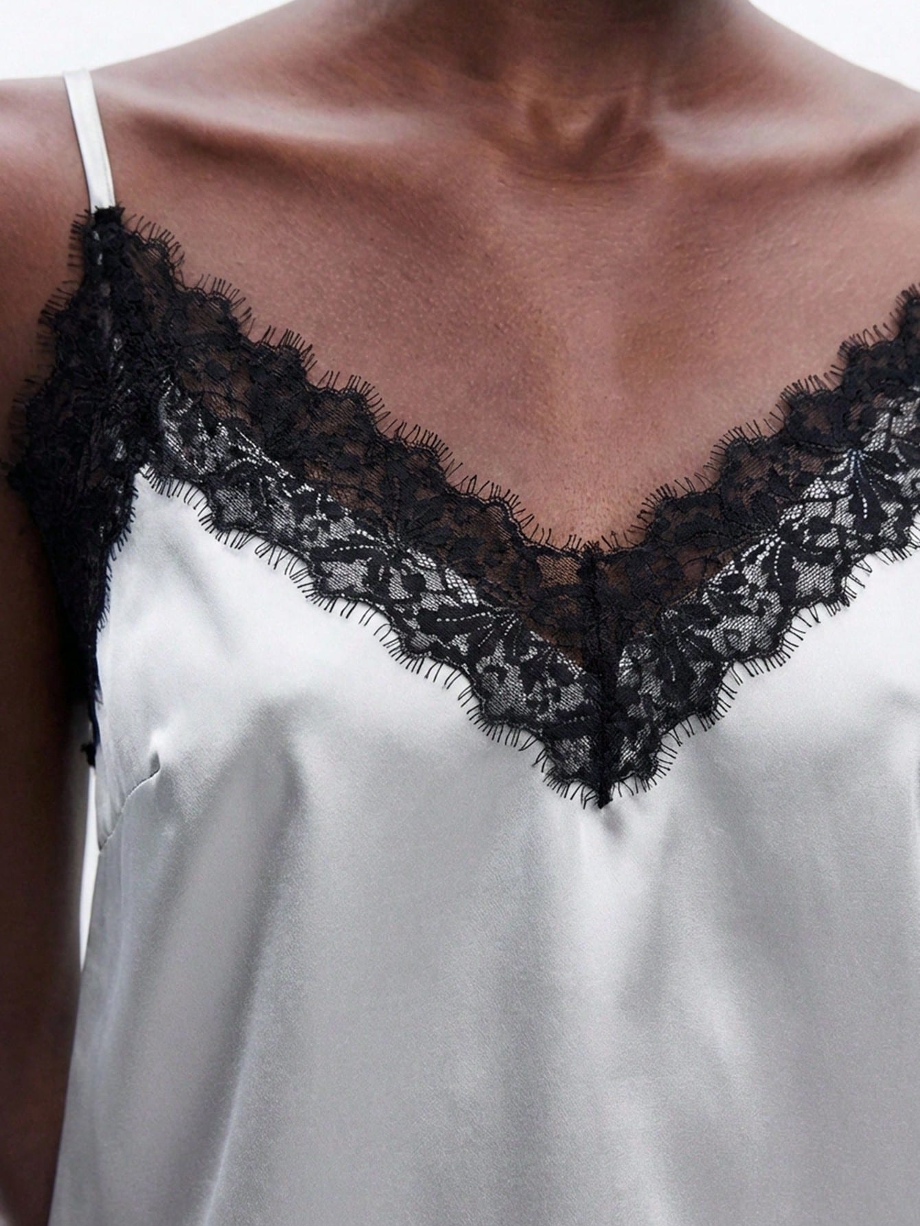 Maija Women's Black And White Elegant Lace Cami Top, Chic Comfortable Strap Summer Night Vacation Business Casual Party Top Autumn Halloween