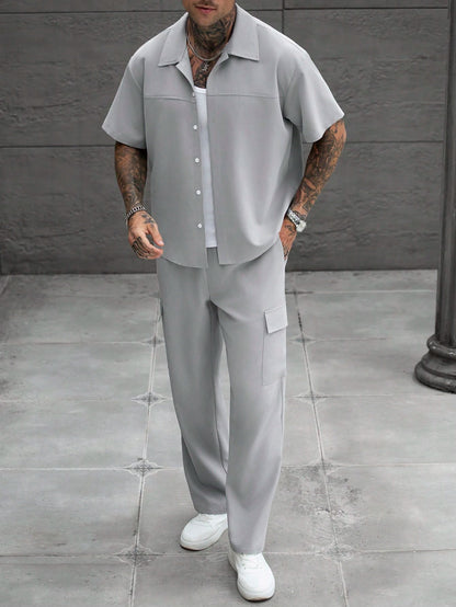 Manfinity Homme Men's Plus Size Light Gray Short Sleeve Shirt & Cargo Pants Set