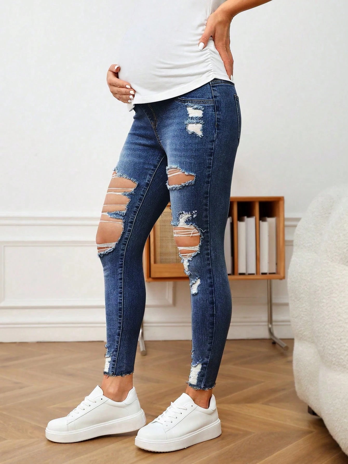 Maternity Adjustable Waist Color Block Ripped Slim Fit Casual Jeans