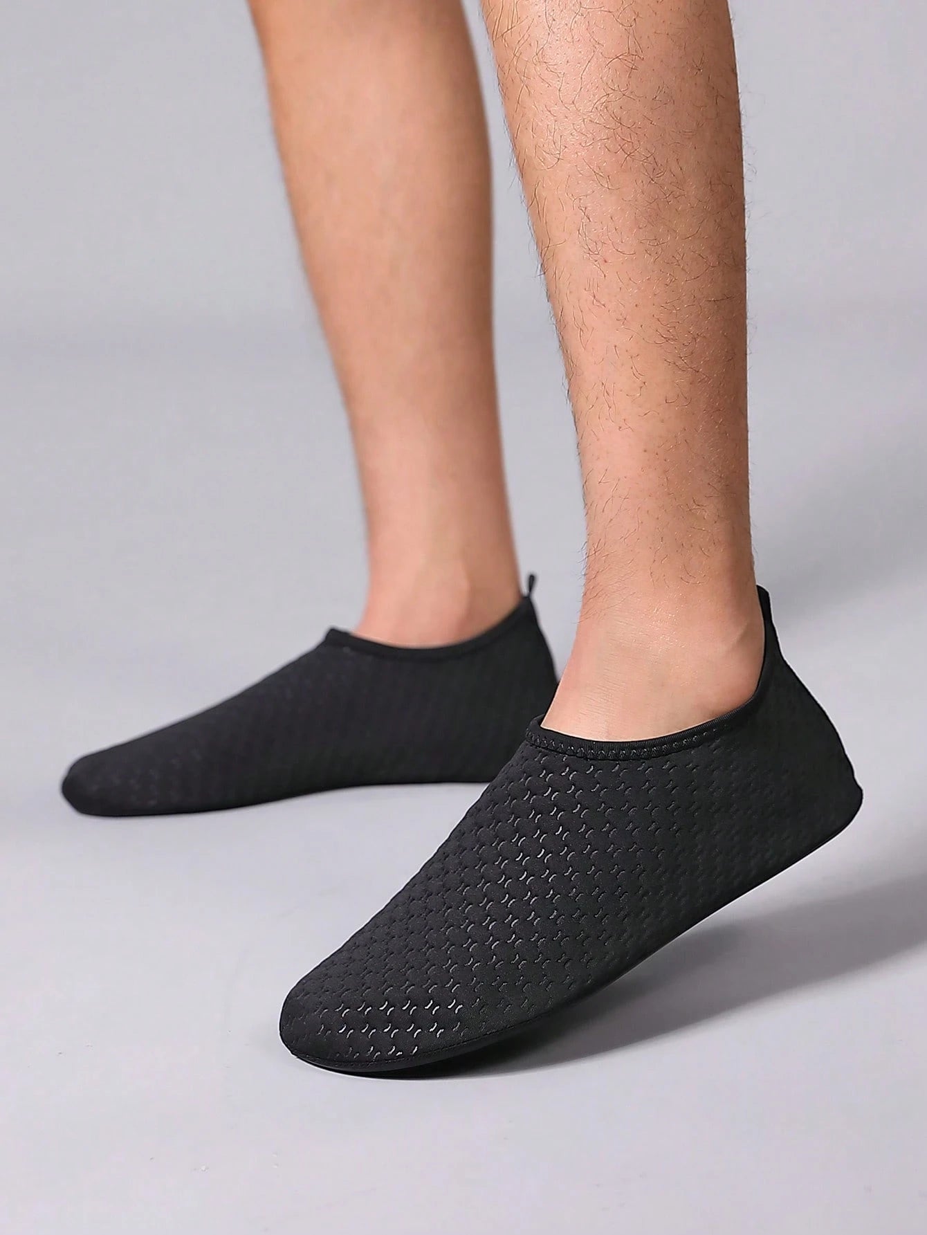 Men's Light-Weight Slip-On Water Shoes For Hiking, Swimming, Traveling, Surfing, Beach, Yoga, Indoor Gym, Running