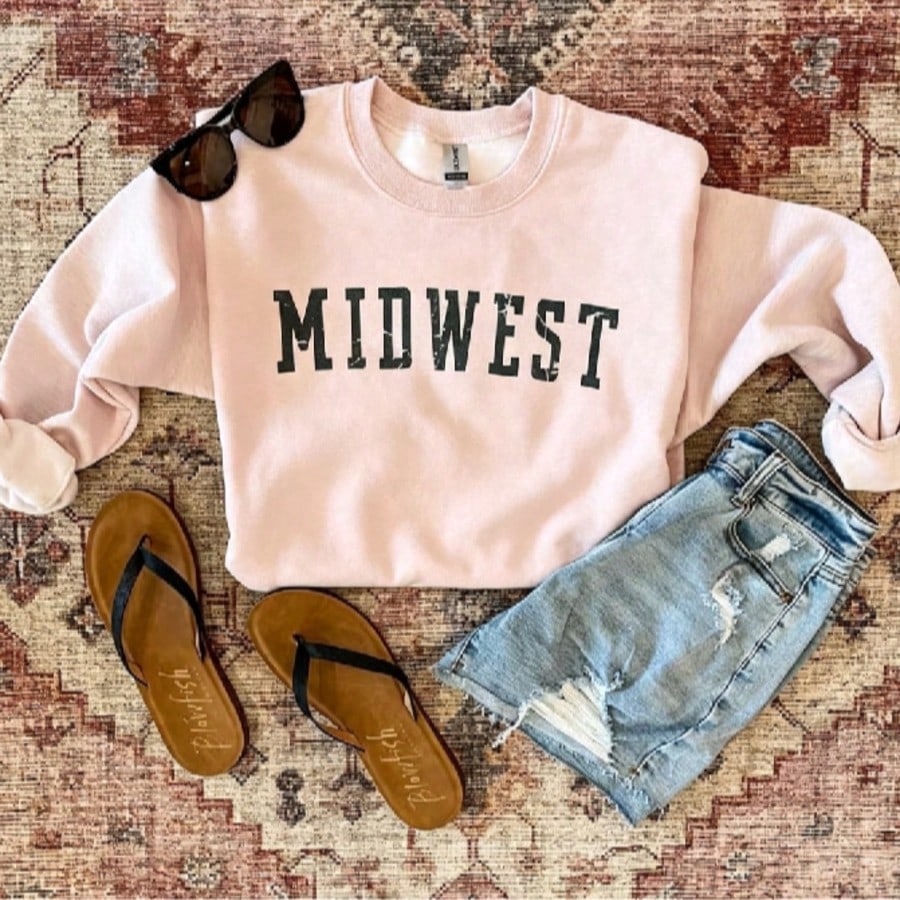 Midwest Classic Crewneck Sweatshirt- Ash Grey Swearshirt. Winter Clothes For Women-Long Sleeve Tops