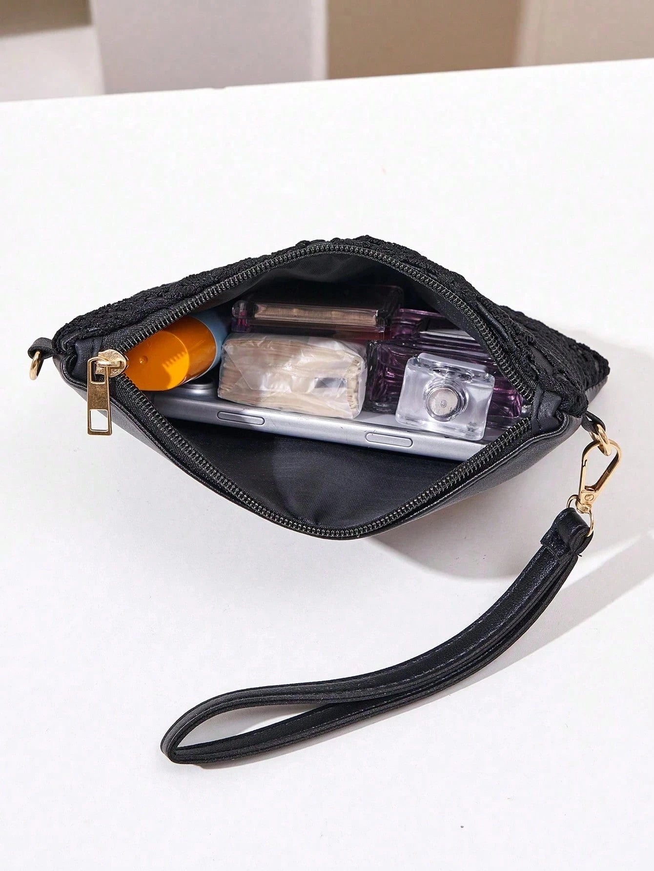 Mini Hollow Floral Woven Beach Bag, Wristlet, Coin Purse, Shoulder Bag, Women's New Multi-Function Compact Unique Square Shoulder Bag