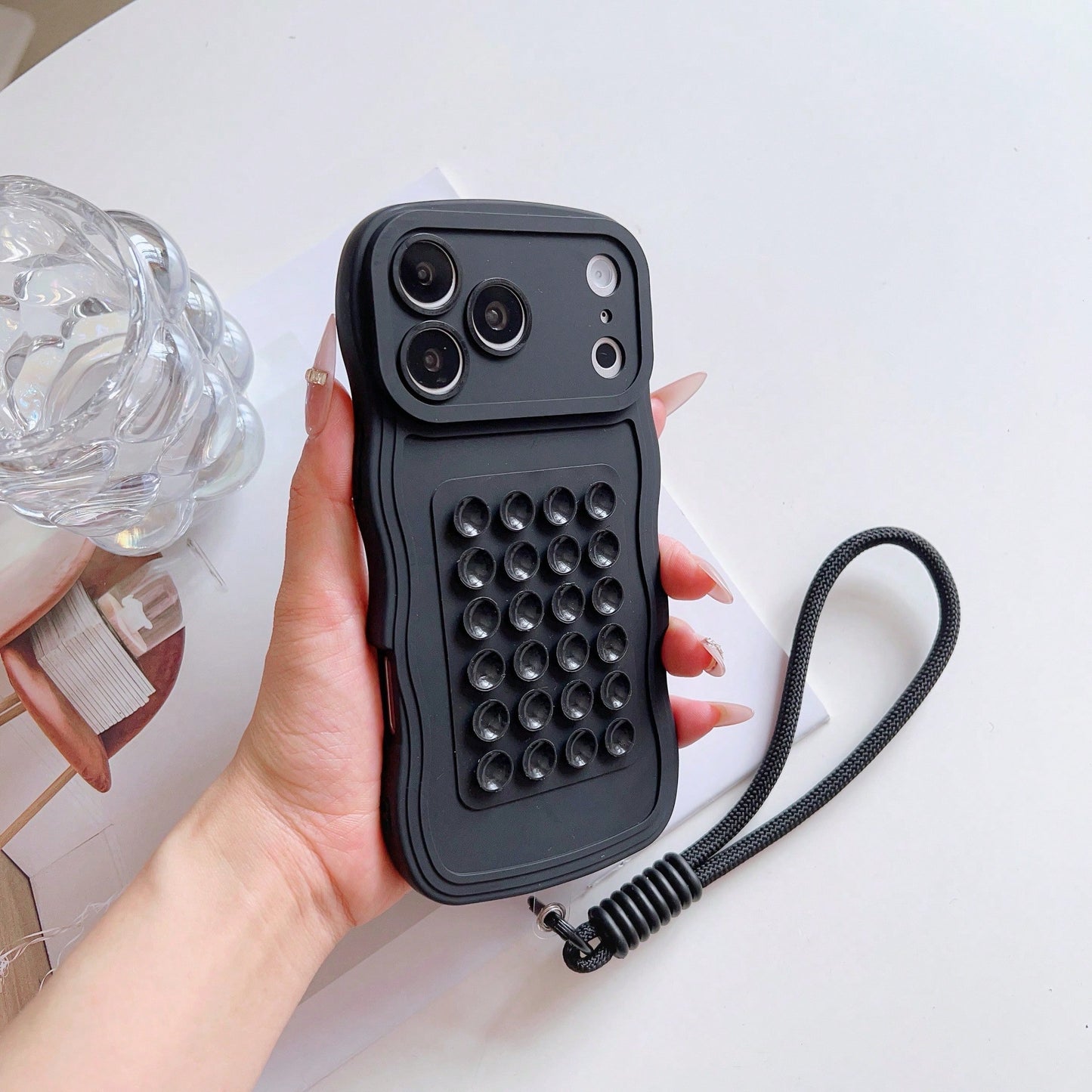Minimalist Pure Black Suction Cup Protective Case, Thickened Flexible TPU Material, 3D Suction Cups With Detachable Black Braided Anti-Loss Lanyard, Non-Slip Commute Daily Stress Relief Versatile Phon