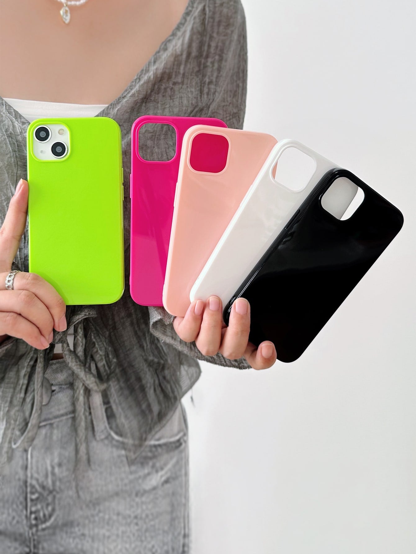 Minimalist Solid Color Material 5pcs Dopamine Solid Color Phone Cases, Black/White/Green/Rose Red/Pink, Compatible With IPhone 16/16 Pro/16 Plus/16 Pro Max Waterproof Shockproof Anti-Fall Scratch Resi