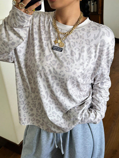Muchica Plus Size Women's Leopard Print Crew Neck Drop Shoulder Long Sleeve Loose Casual T-Shirt Fall