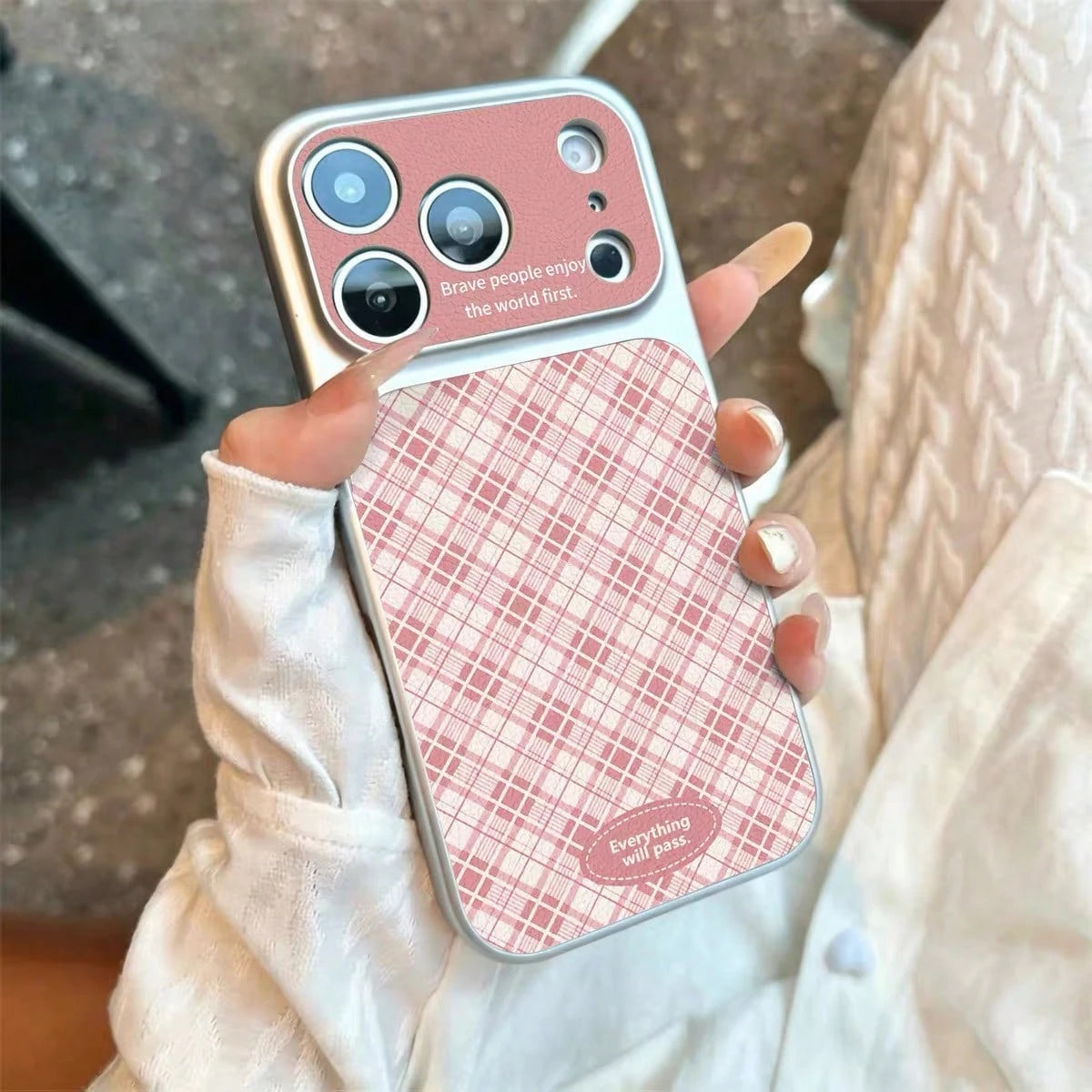 New Minimalist Vegan Leather Pink Plaid English Letter Full Coverage Phone Case Compatible With Iphone 18 Pro Max, 13, 16, 15, 16 Pro, 14 Plus, Air, Anti-Drop Soft Cover, Cartoon Design, Unisex