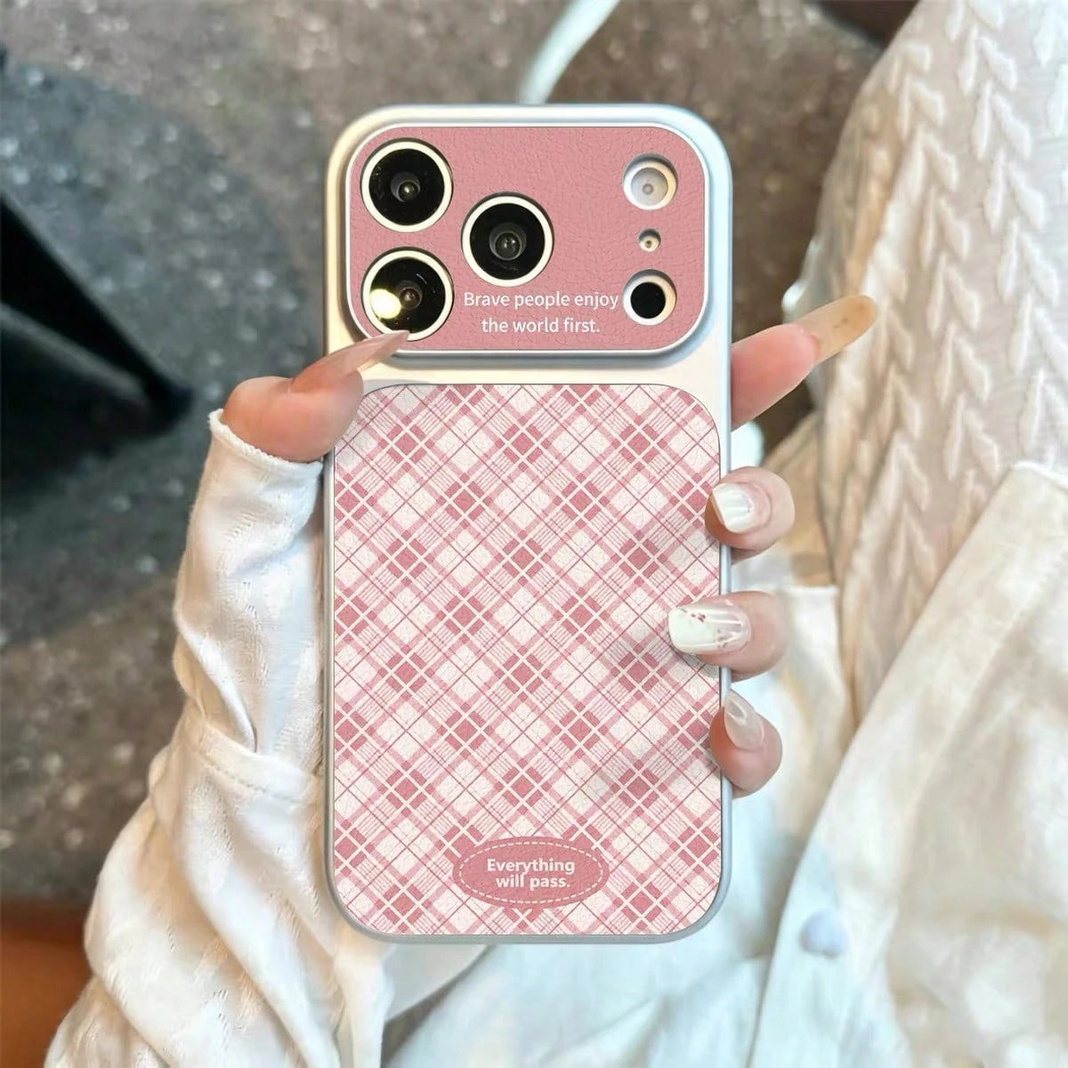 New Minimalist Vegan Leather Pink Plaid English Letter Full Coverage Phone Case Compatible With Iphone 18 Pro Max, 13, 16, 15, 16 Pro, 14 Plus, Air, Anti-Drop Soft Cover, Cartoon Design, Unisex