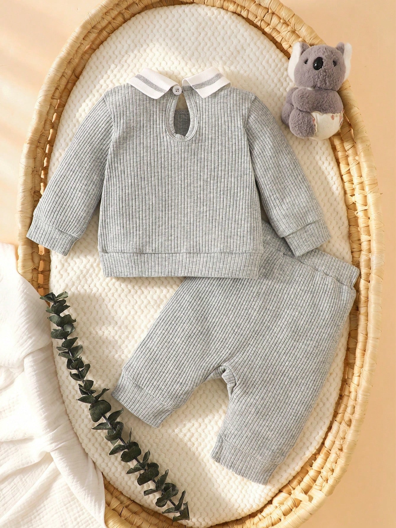 Newborn Baby Boy Autumn/Winter Gray Long Sleeve Set, White Polo Collar, 3D Towel Embroidery Letter Pattern, Gray Casual Long Pants, Soft And Comfortable Fabric, Fashion Casual Style, Suitable Fo
