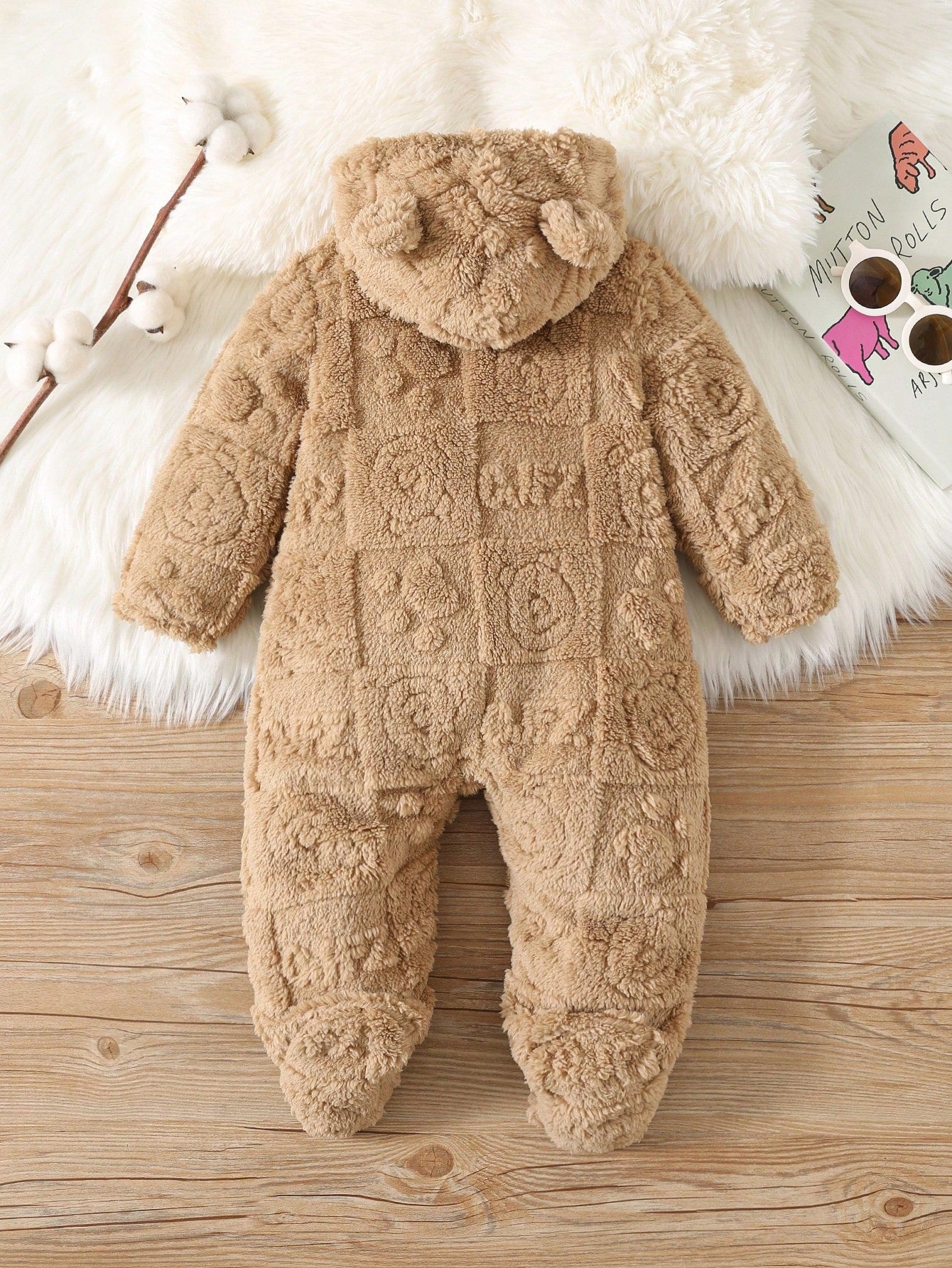 Newborn Baby Boy/Girl Cute Cartoon Print Fleece Hooded Footie Jumpsuit Suitable For Autumn & Winter, Indoor & Outdoor