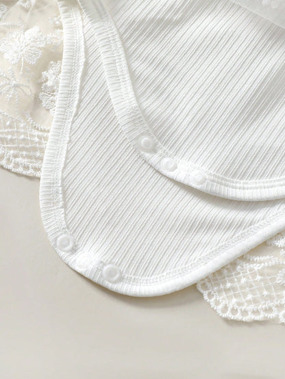 Newborn Baby Girls Summer All White Sweet Princess Lace Bow Floral Embroidery Sleeveless Romper Dress Cute Elegant Christening Baptism Dress Outfit