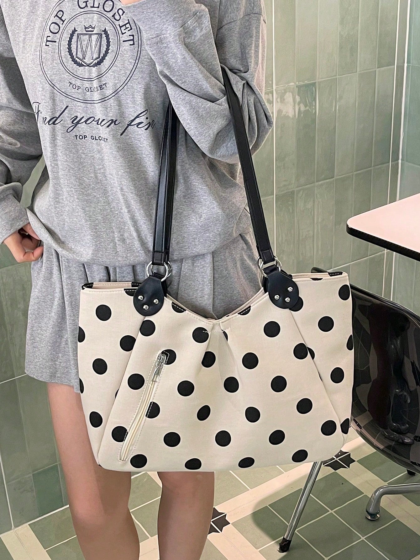 Niche Polka Dot Tote Bag For Women, New Casual Large Capacity Shoulder Bag For Students And Commuting