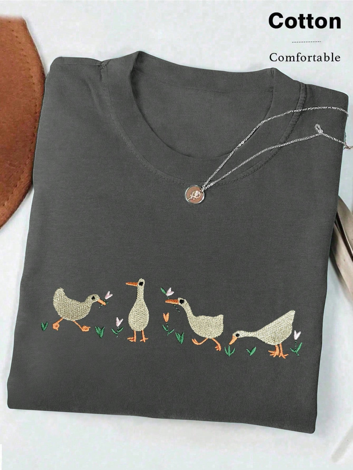 NostaNoir Casual Goose & Tulip Embroidery Short Sleeve T-Shirt, Spring/Summer
