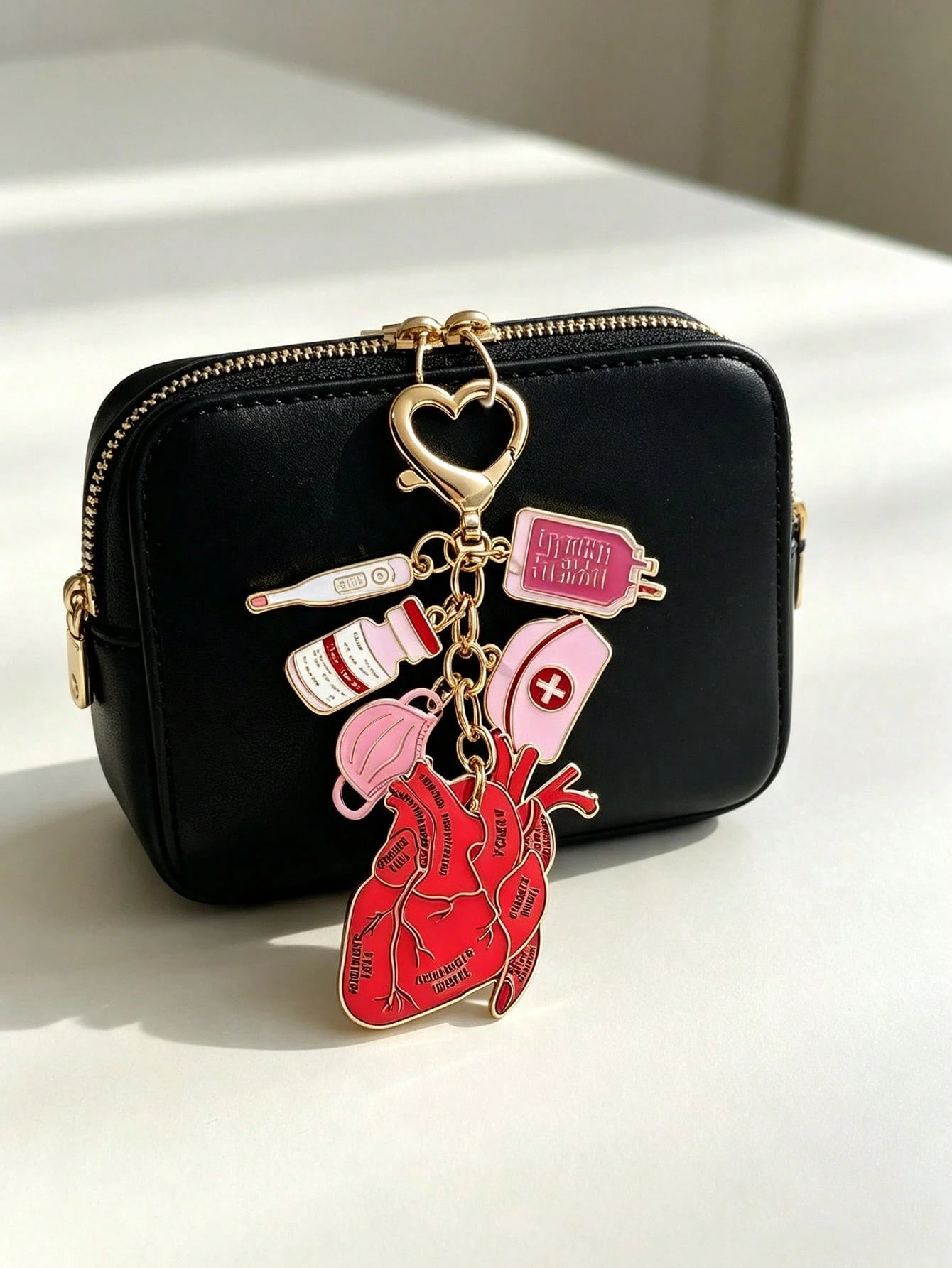 Nurse Doctor Theme Pendant, Acrylic Double-Sided Heart Pattern, Nurse Theme Pink Heart-Shaped Keychain, Women's Decorative Pendant With Clasp, Perfect Gift For International Nurses Day, Classic Style