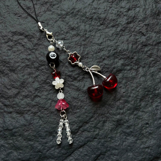 Original Design Dark Princess Style Y2K Style Burgundy Red Cherry Pendant Phone Lanyard Handmade Beaded Black Eight Crystal Beaded Phone Lanyard Phone Charm Phone Decoration Small Pendant Small Decora