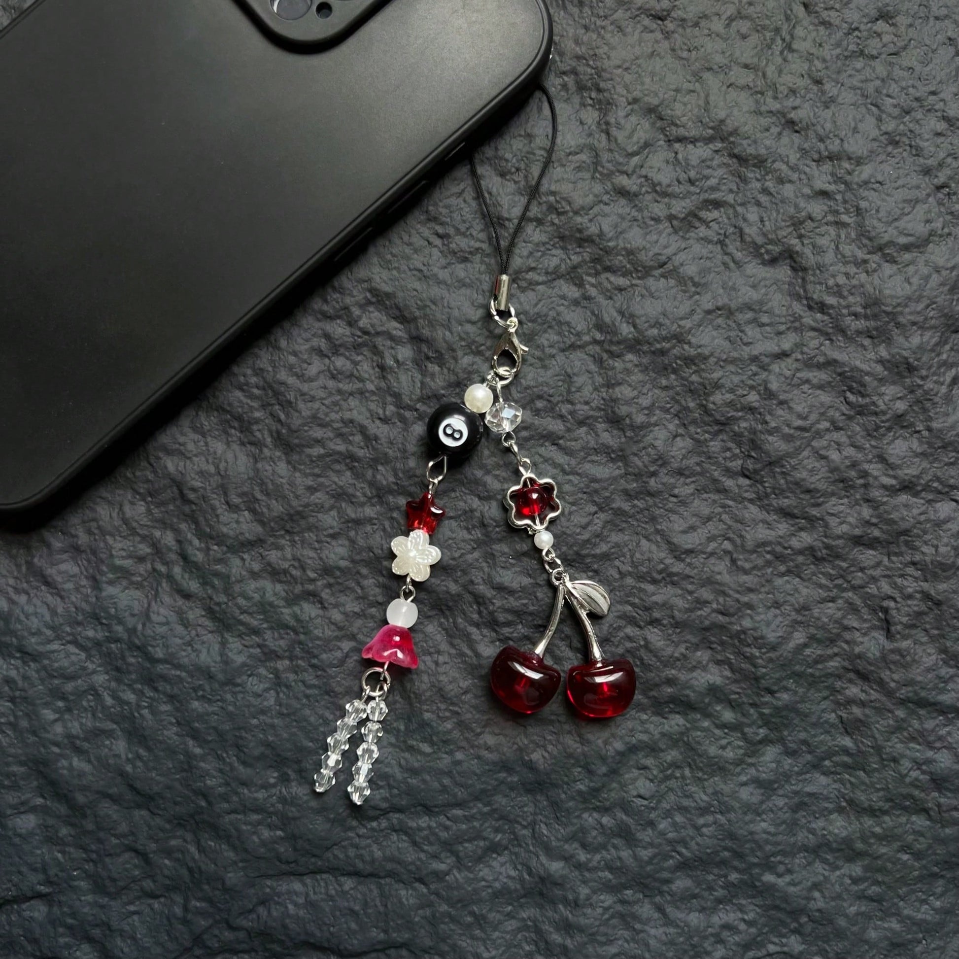 Original Design Dark Princess Style Y2K Style Burgundy Red Cherry Pendant Phone Lanyard Handmade Beaded Black Eight Crystal Beaded Phone Lanyard Phone Charm Phone Decoration Small Pendant Small Decora