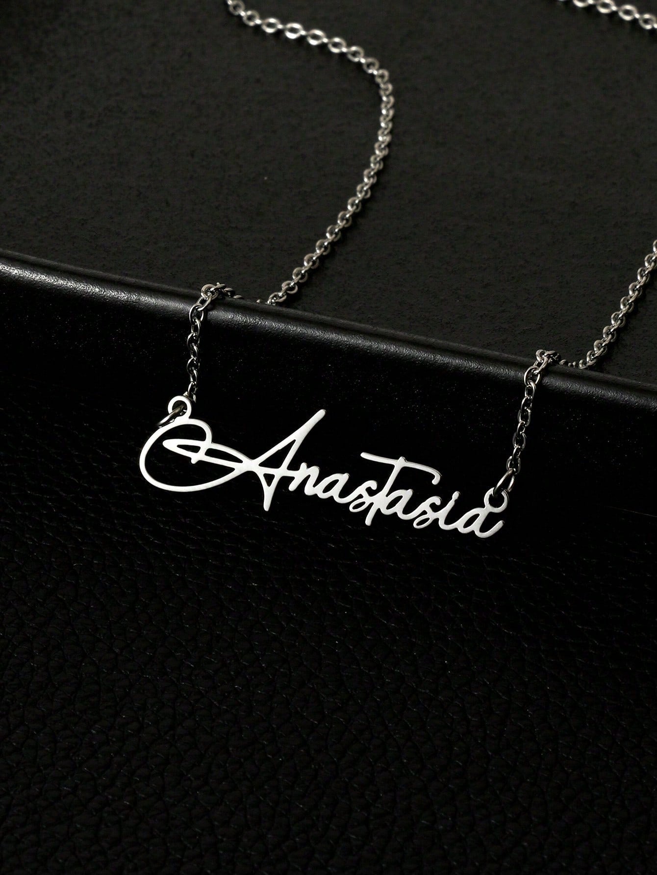 Personalized Jewelry Name Necklace, Stainless Steel Gold Color Customizable Font Letter Chain, Suitable For Boy And Girl, Unique & Ideal Gift For Girlfriend, Mom, Family, Friend, Daughter, Anniversary