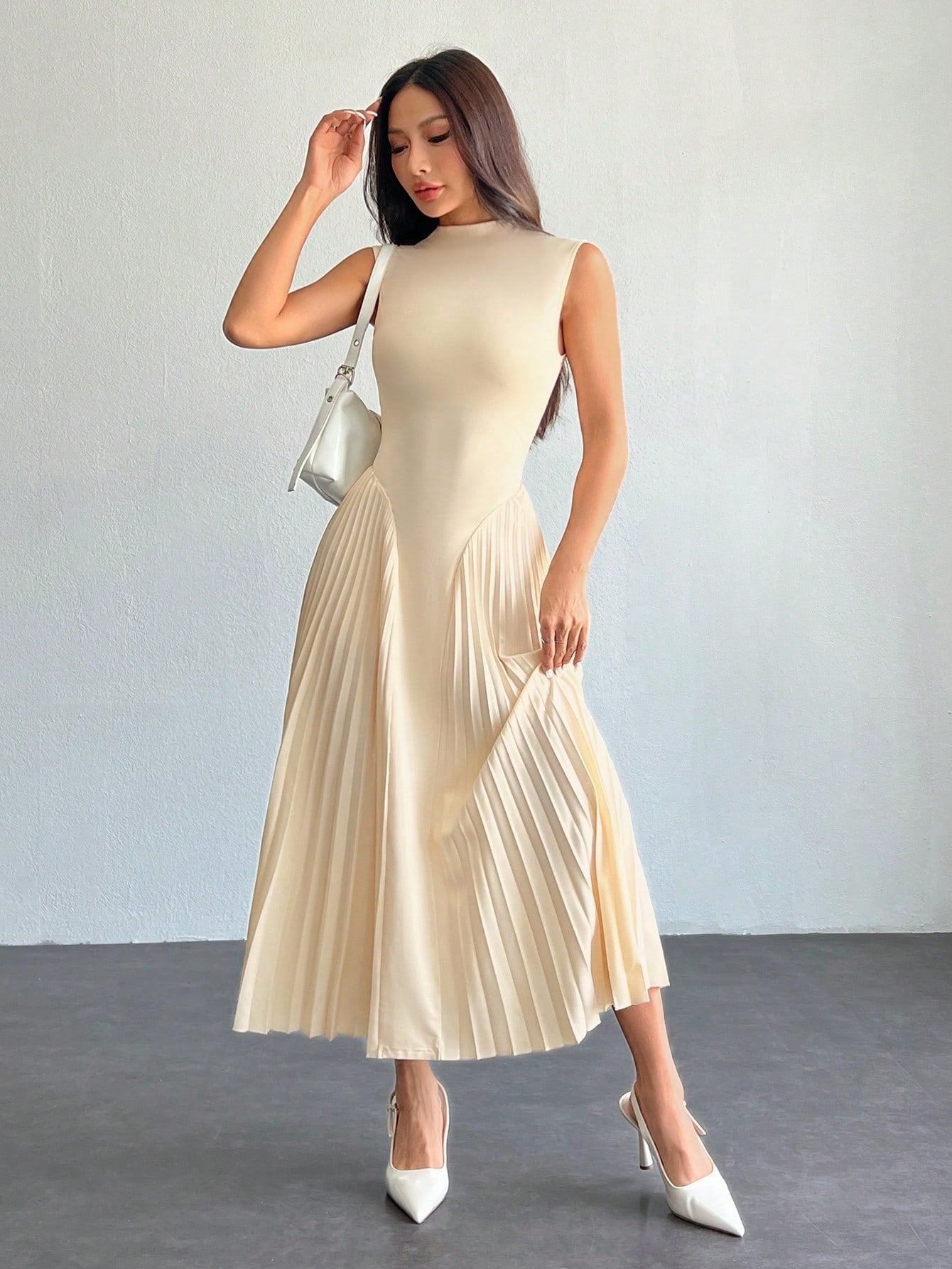 PETITE Women Elegant Minimalist Pleated Tight-Fitting A-Line Dress, Summer Tea Party Garden Party Date Beige Graduation Business Casual Petite