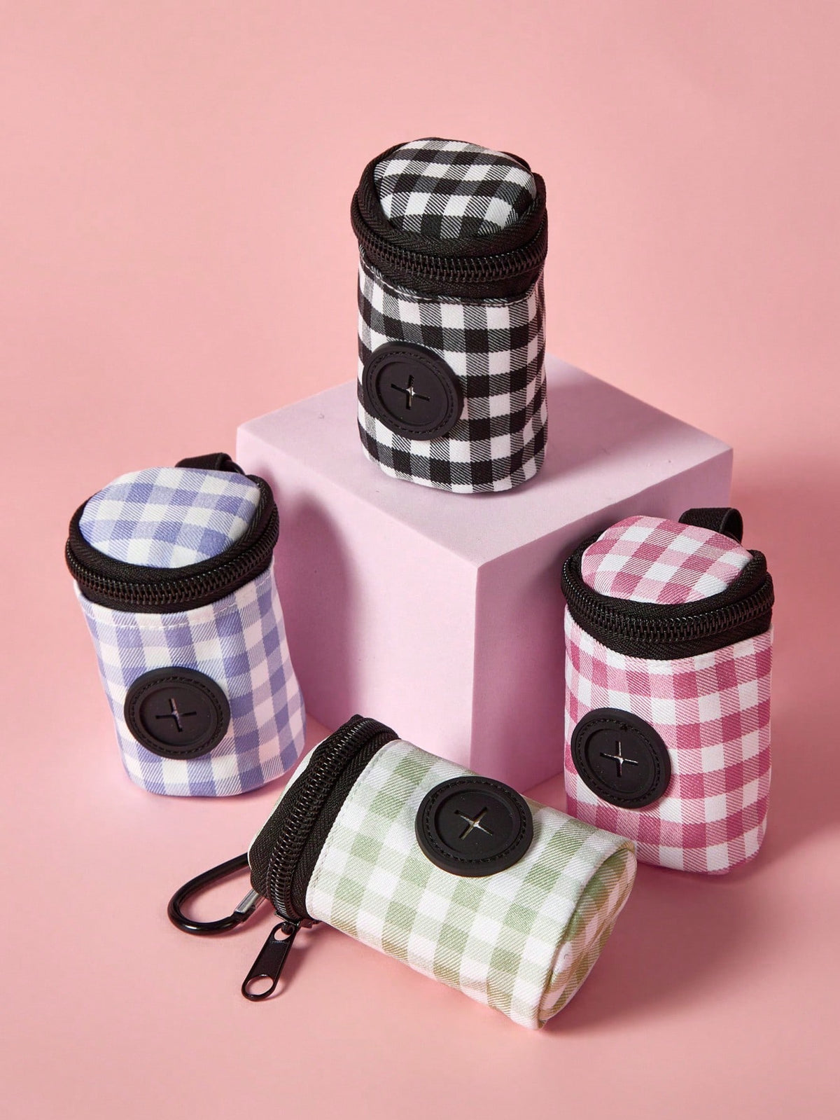 PETSIN 1pc Outdoor Dog Walking Poop Bag Holder, Fashionable Plaid Pet Waste Bag, Durable Polyester Material Dispenser Bag, Pet Excrement Bag, Ideal Outdoor Tool For Pet Owners