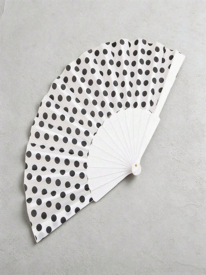 Polka Dot Hand Fan, Lightweight And Foldable, Suitable For Summer Daily Use. It Can Be Used As A Beach Landscape And Daily Outfit Aesthetic Photography Prop, And Also A Fashionable Cooling Accessory.