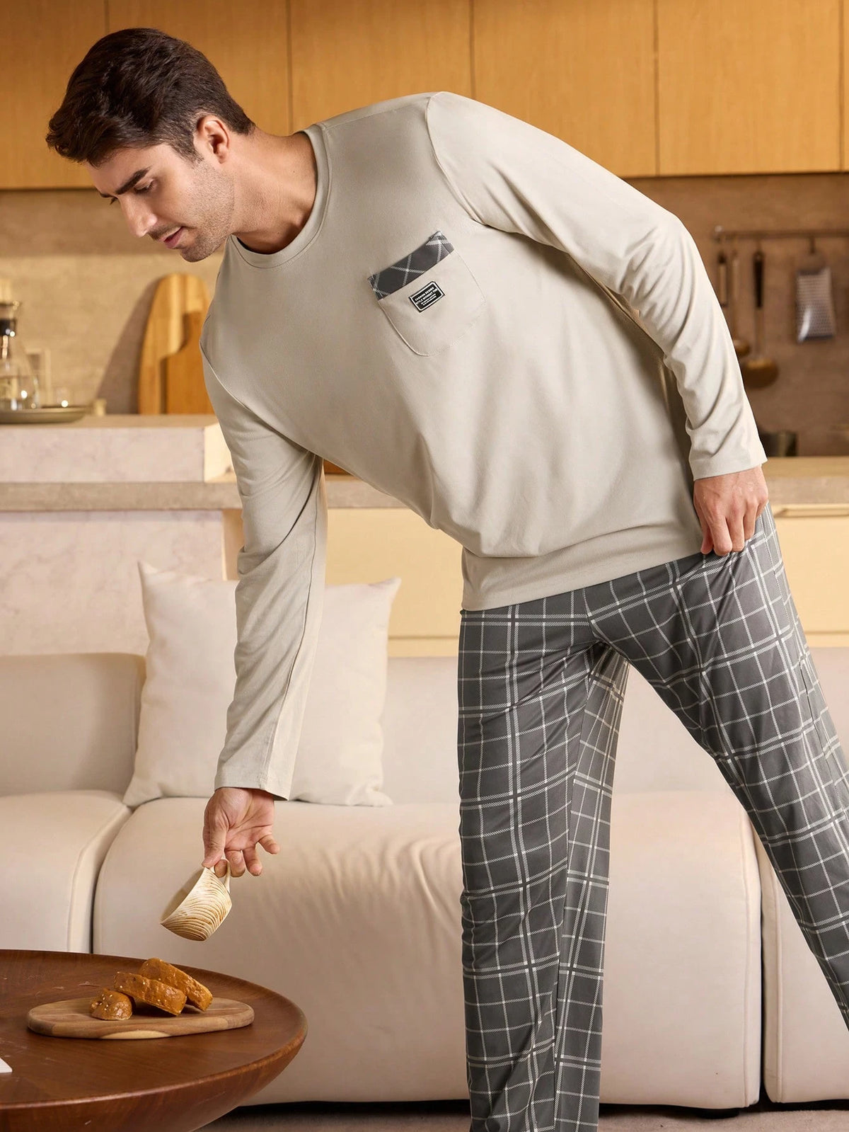 Provexi Men's Plaid Long Sleeve Shirt & Pants Pajama Set, Fall Winter Clothes