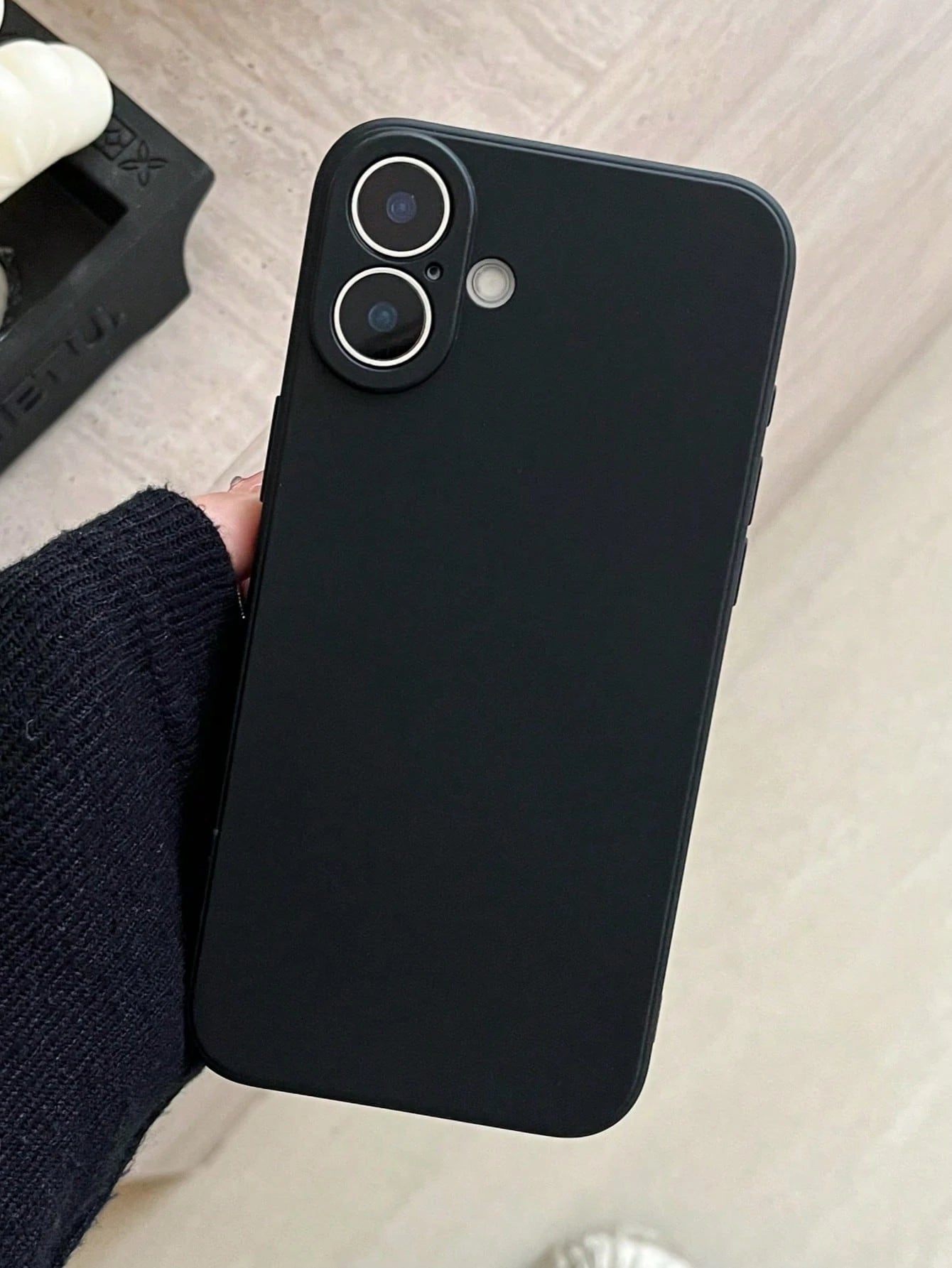 Pure Black Silicone-Feel Phone Case, Faux Leather Texture Inner Lining, Summer Daily Anti-Drop Anti-Scratch Protective Cover, Durable Digital Accessory, Compatible With 17 Pro Max Phone Case, 13, 16 P