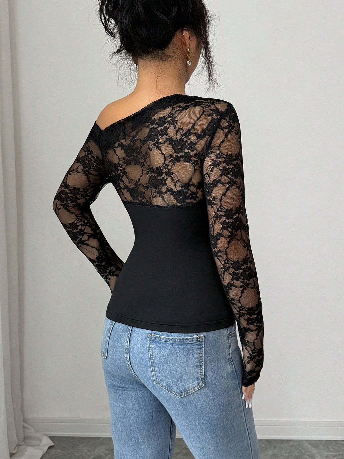 Rafferiza Women Summer Elegant Black Floral Top, Lace Trim D Chest Long Sleeve T-Shirt,Fitted Waist Chic Club Night Autumn,Casual Business Attire