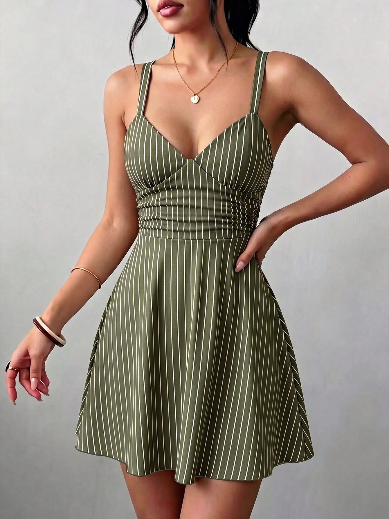 Raffinéa Women's V-Neck Knitted Ruched Waist A-Line Sexy Elegant Spaghetti Strap Short Dress Vacation Green Striped Summer