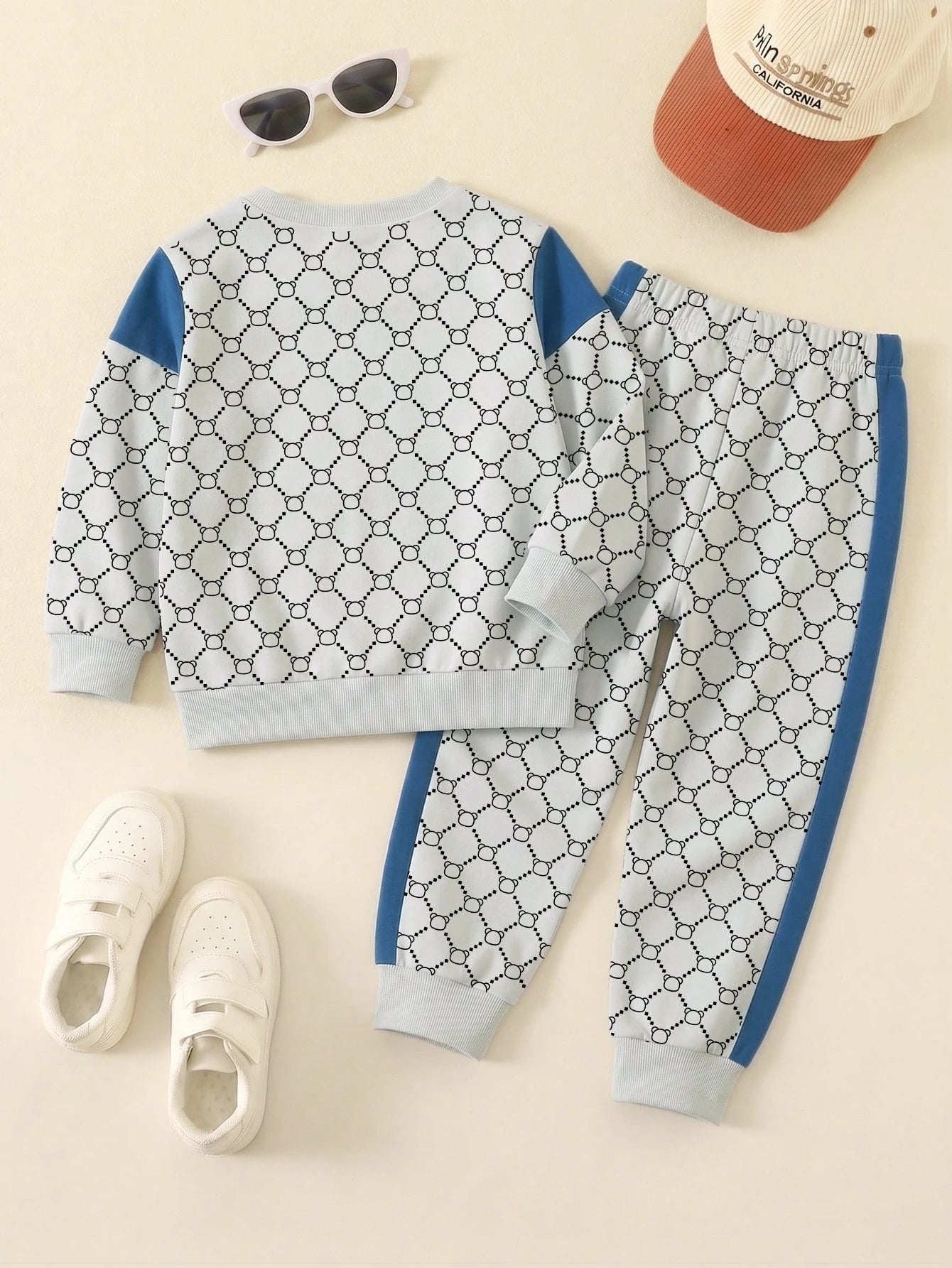 Random 3 Sets Get 1 Set Casual Logo Blue Striped Colorblock Print Crew Neck Long Sleeve Sweatshirt, Suitable For Autumn/Winter Outdoor Activities