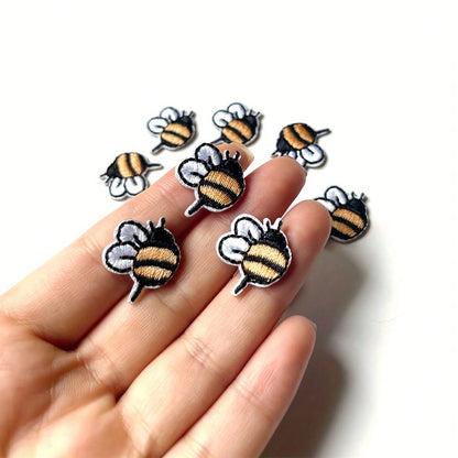 Ration, Bee Embellishments, Fun Patches, Decorative Appliques, Durable Stitching, Fabric Appliques, Sewon Patches, Handmade Couple Items, DIY Crafters