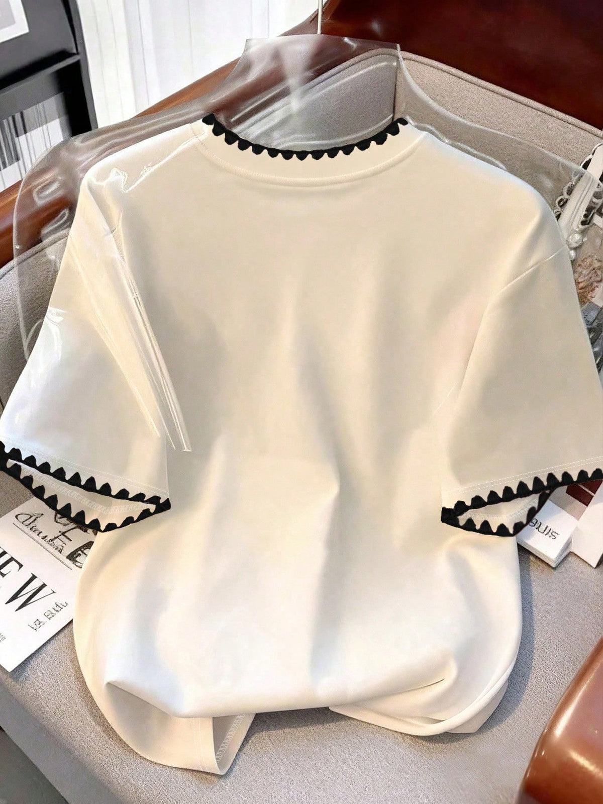 Resyla Women's Casual Off-White Bowknot & Dog Tooth Embroidery Print Short Sleeve T-Shirt,Elegant Summer Tea Party Versatile Design,Back To School,Outdoor