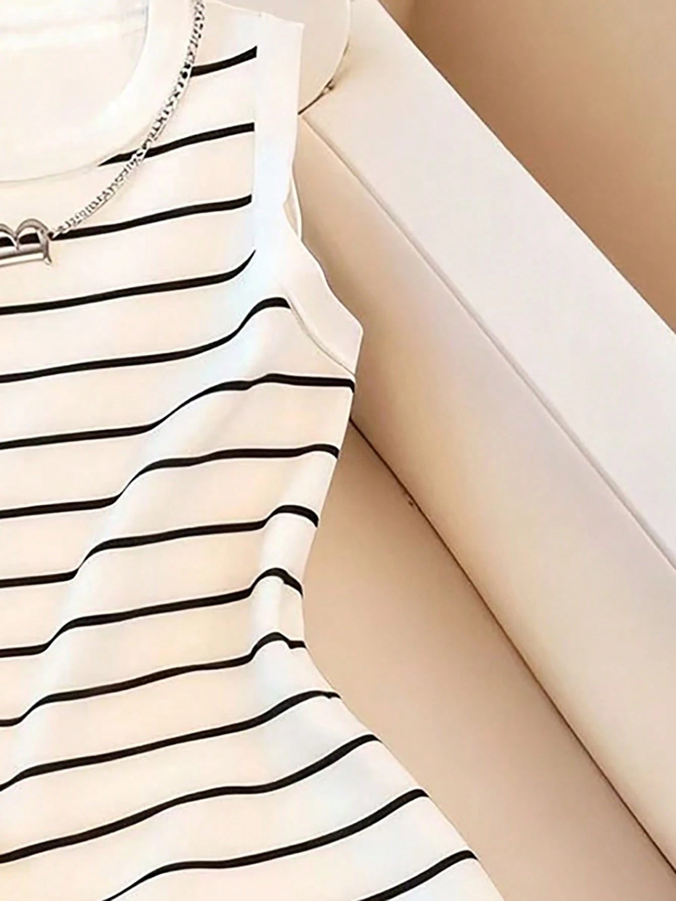 Resyla Women's New Striped Print Round Neck Fitted Sleeveless Dress, Spring/Summer