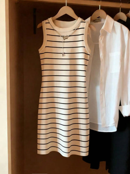 Resyla Women's New Striped Print Round Neck Fitted Sleeveless Dress, Spring/Summer