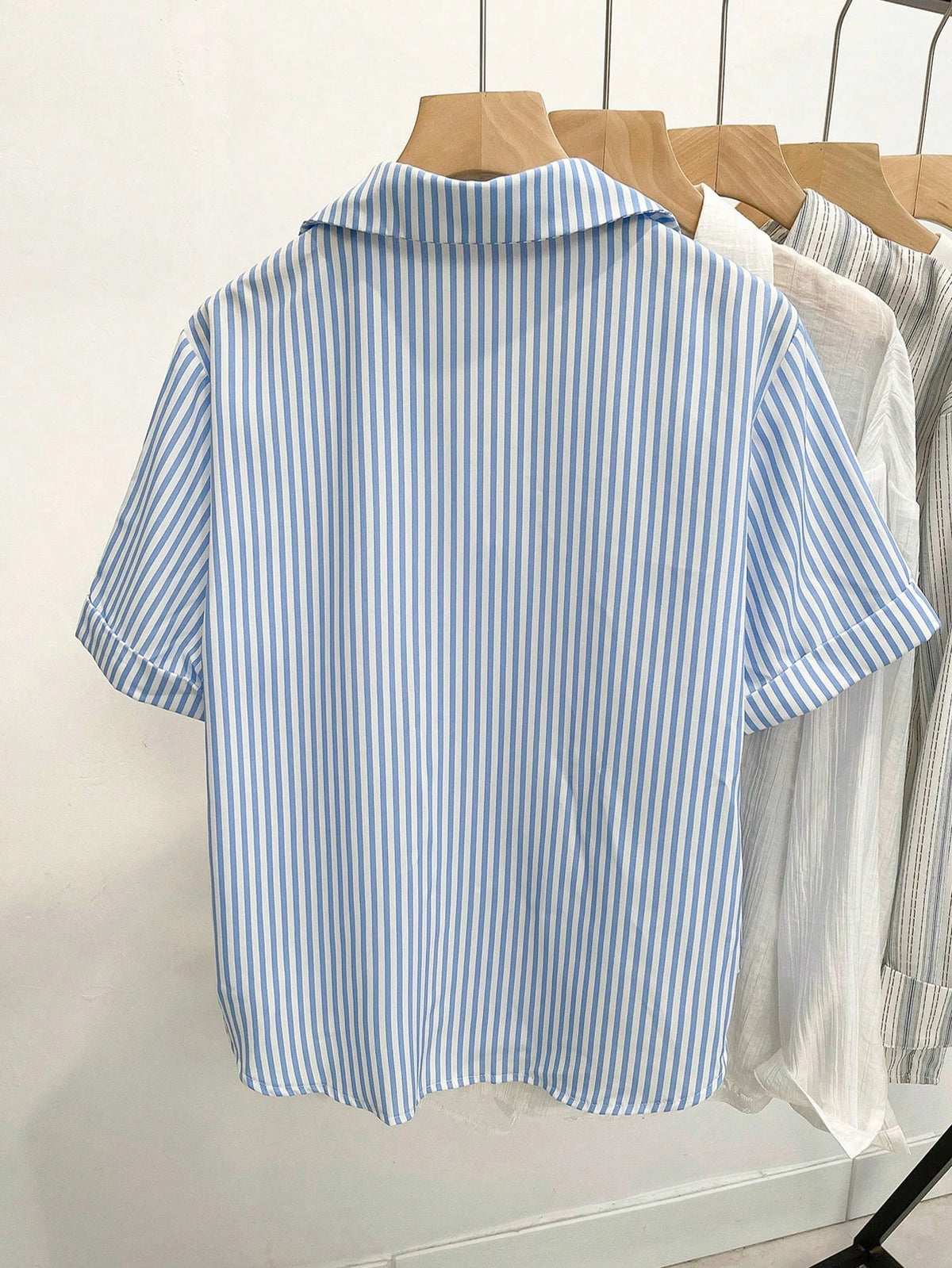 Resyla Women's Striped Print Heart Embroidery Casual Short Sleeve Shirt