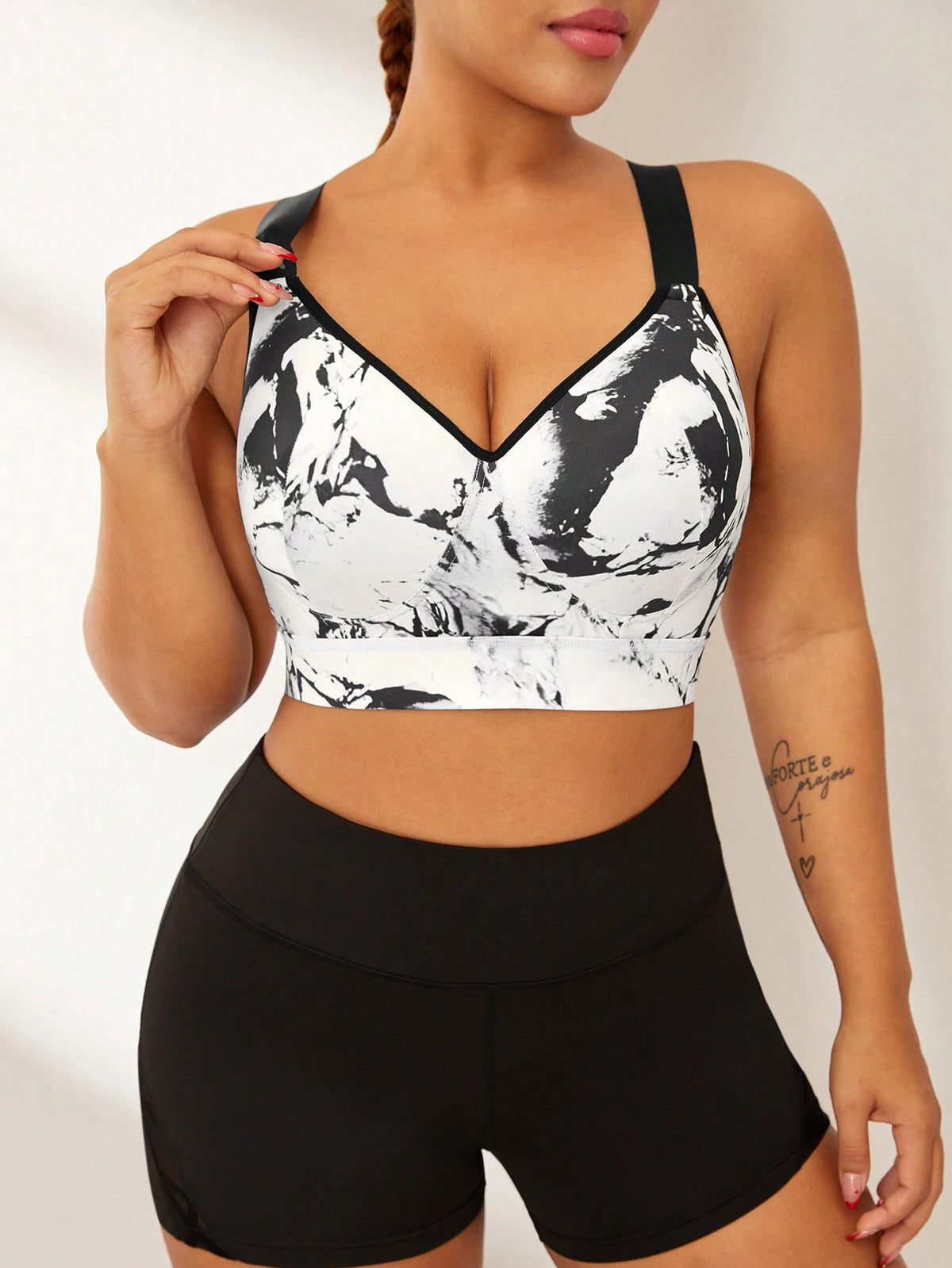 Rhythm Era Plus Size Sports Bra With Removable Padding, Adjustable Straps, High Impact Support, Ink Print Design Gym Sports White Summer