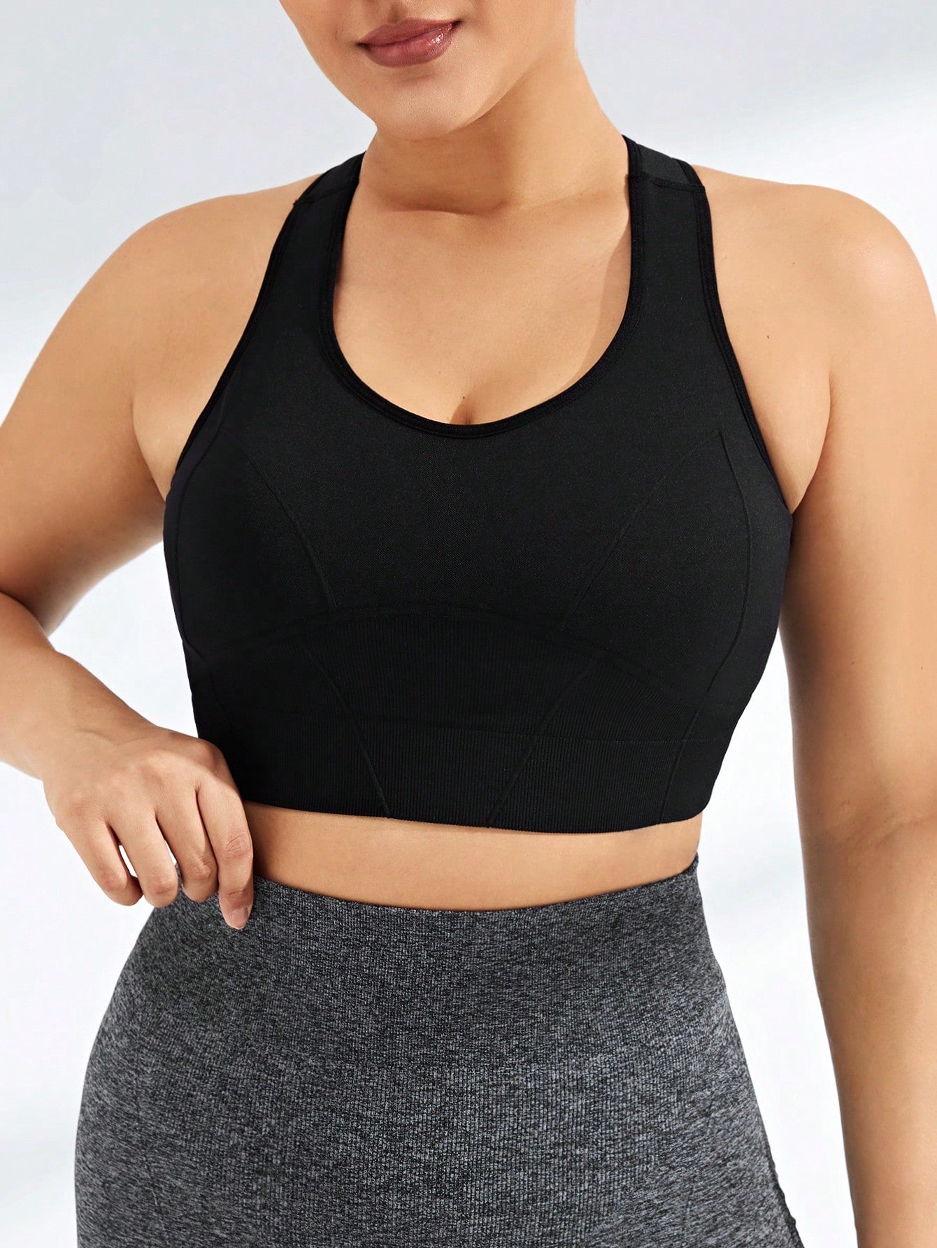 Rhythm Era Plus Size Women's Solid Color Sports Bra