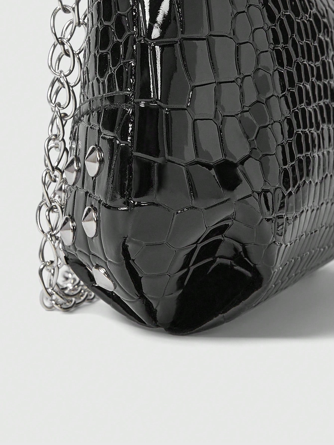 ROMWE Grunge Punk Fashionable & Versatile Chain Decor Shoulder Bag, Suitable For Women Commuting Daily Use