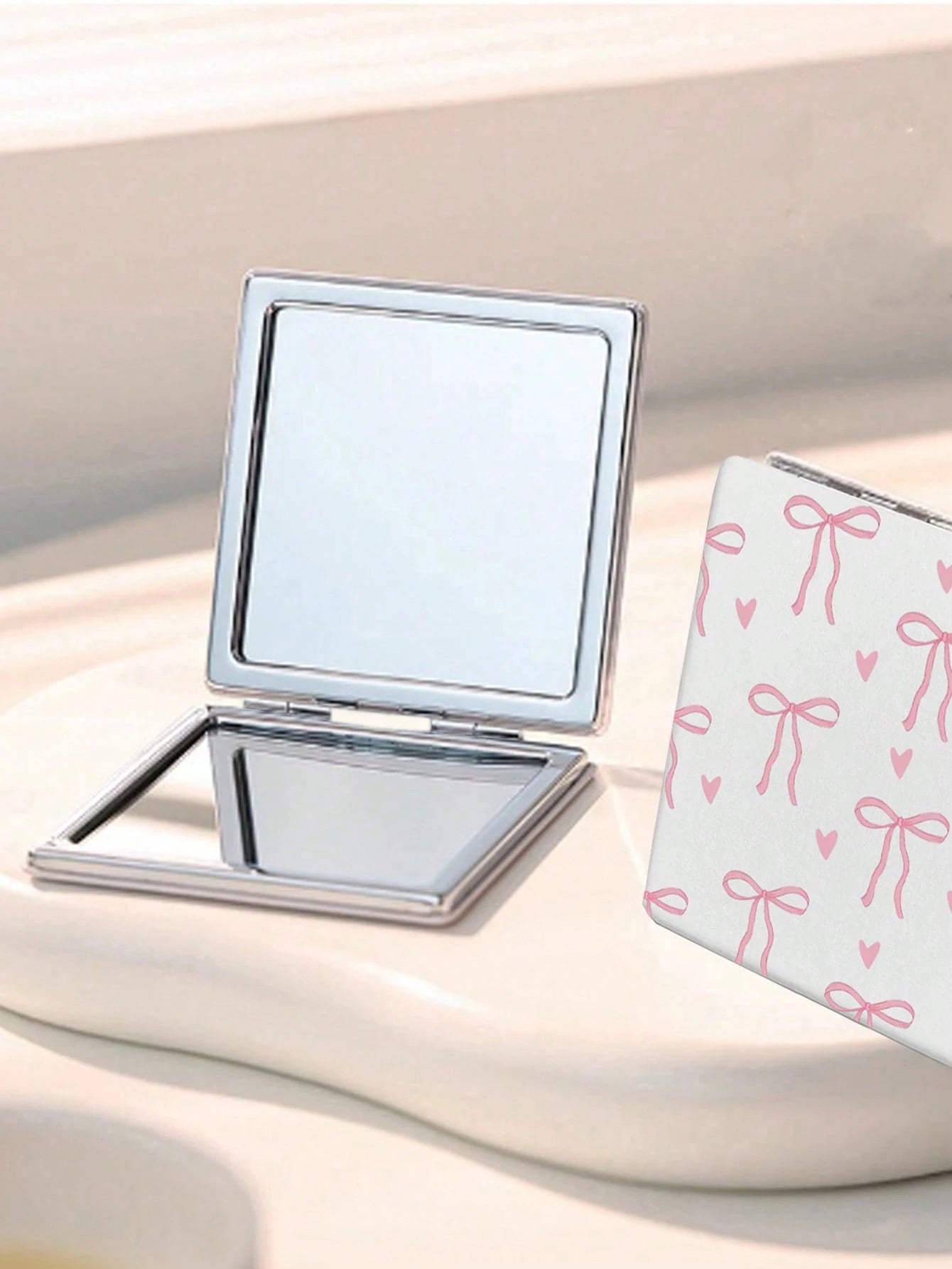 ROMWE Kawaii 1pc Pink Bow & Heart Print Square Makeup Mirror, Portable Hand Held Mirror For Girls (Pattern Placement Random)