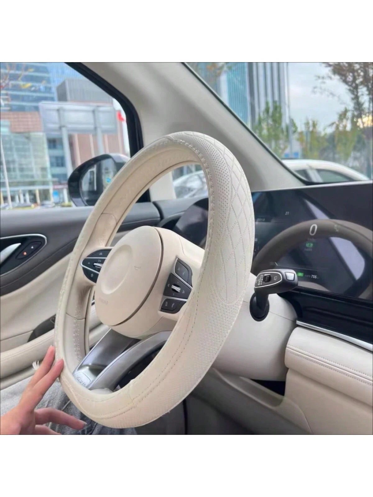 Round PU Leather Perforated Steering Wheel Cover Durable Leather Cover With Anti-Slip Lining, Fits 14.5-15in Diameter