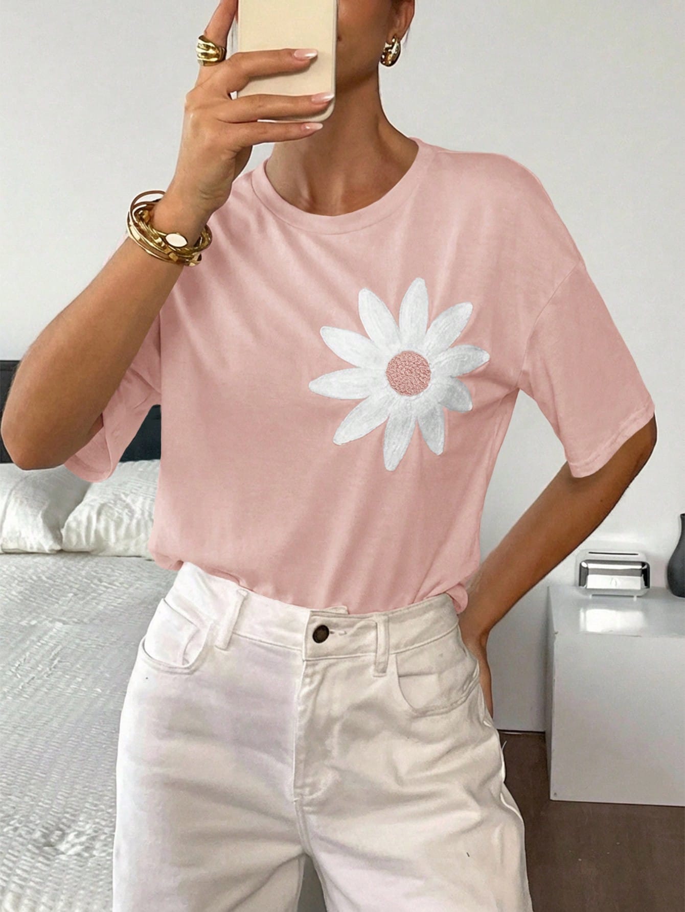 Serisse Women's Casual Floral Embroidery Loose Fit Drop Shoulder T-Shirt, Suitable For Summer Holiday And Daily Commute,Pink Top