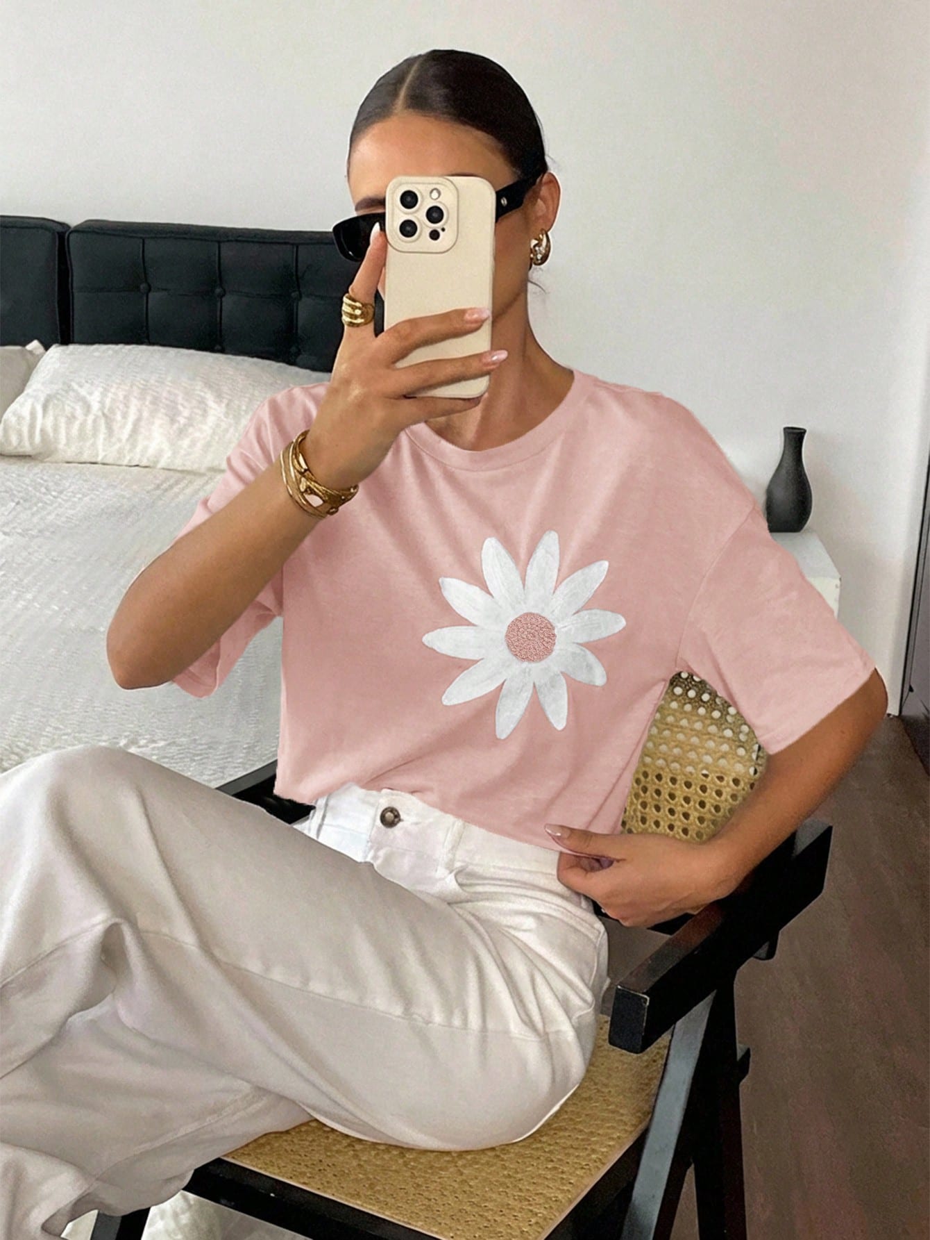 Serisse Women's Casual Floral Embroidery Loose Fit Drop Shoulder T-Shirt, Suitable For Summer Holiday And Daily Commute,Pink Top