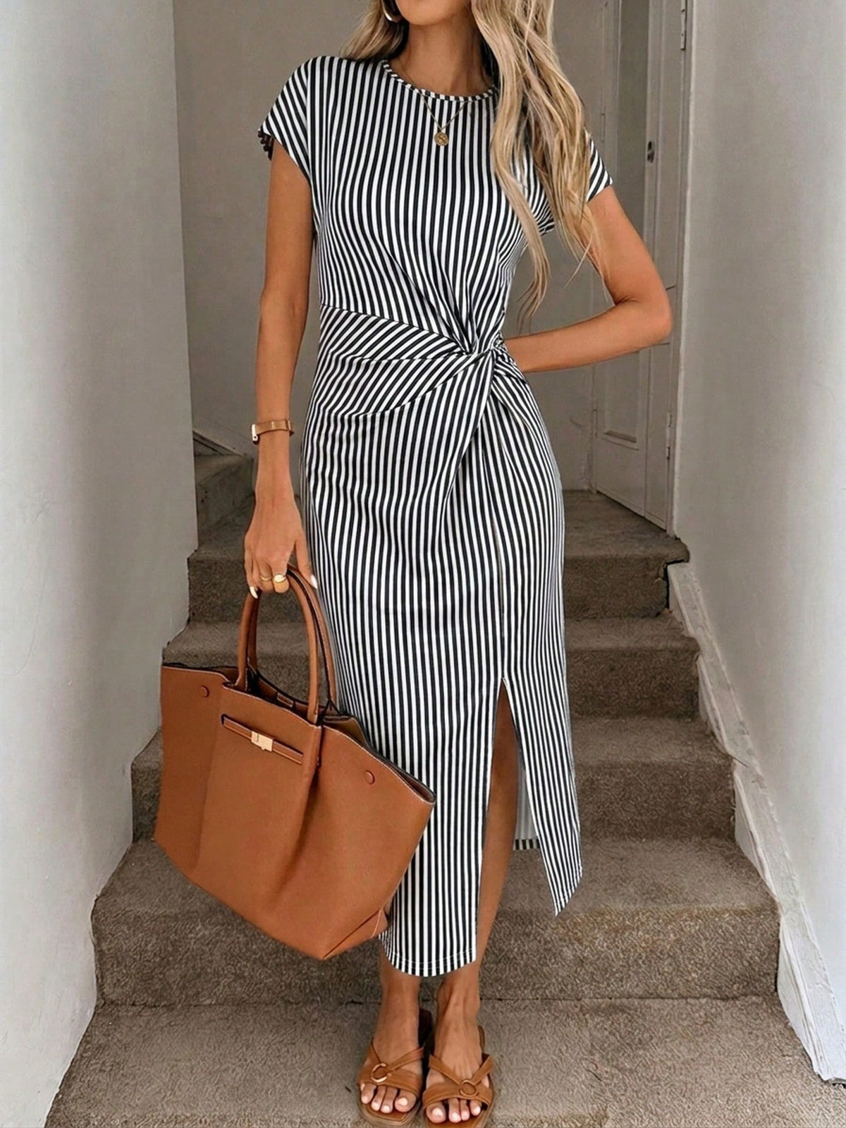 SHEIN LUNE Women's Black And White Striped Summer Casual Midi Dress,Elegant Twist Waist High Slit Sleeveless Bodycon Wedding Guest Office Wear,City Break Outfit