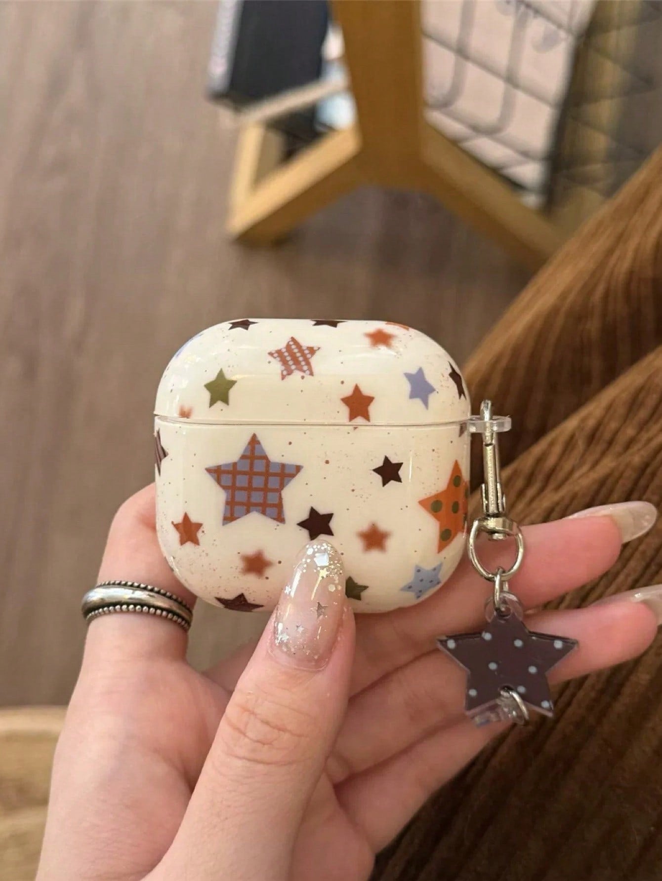 Shockproof Star Element INS Korean Style Splatter Paint Plaid Star Pattern 4/Pro 3/Pro 2 Wireless Bluetooth Earphone Case With Charm, Protective Cover Compatible With Apple 3/2 Spring Gift Party